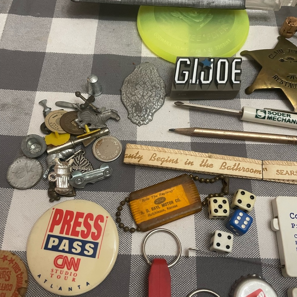 Vintage junk drawer items LOT - Picture 1 of 7